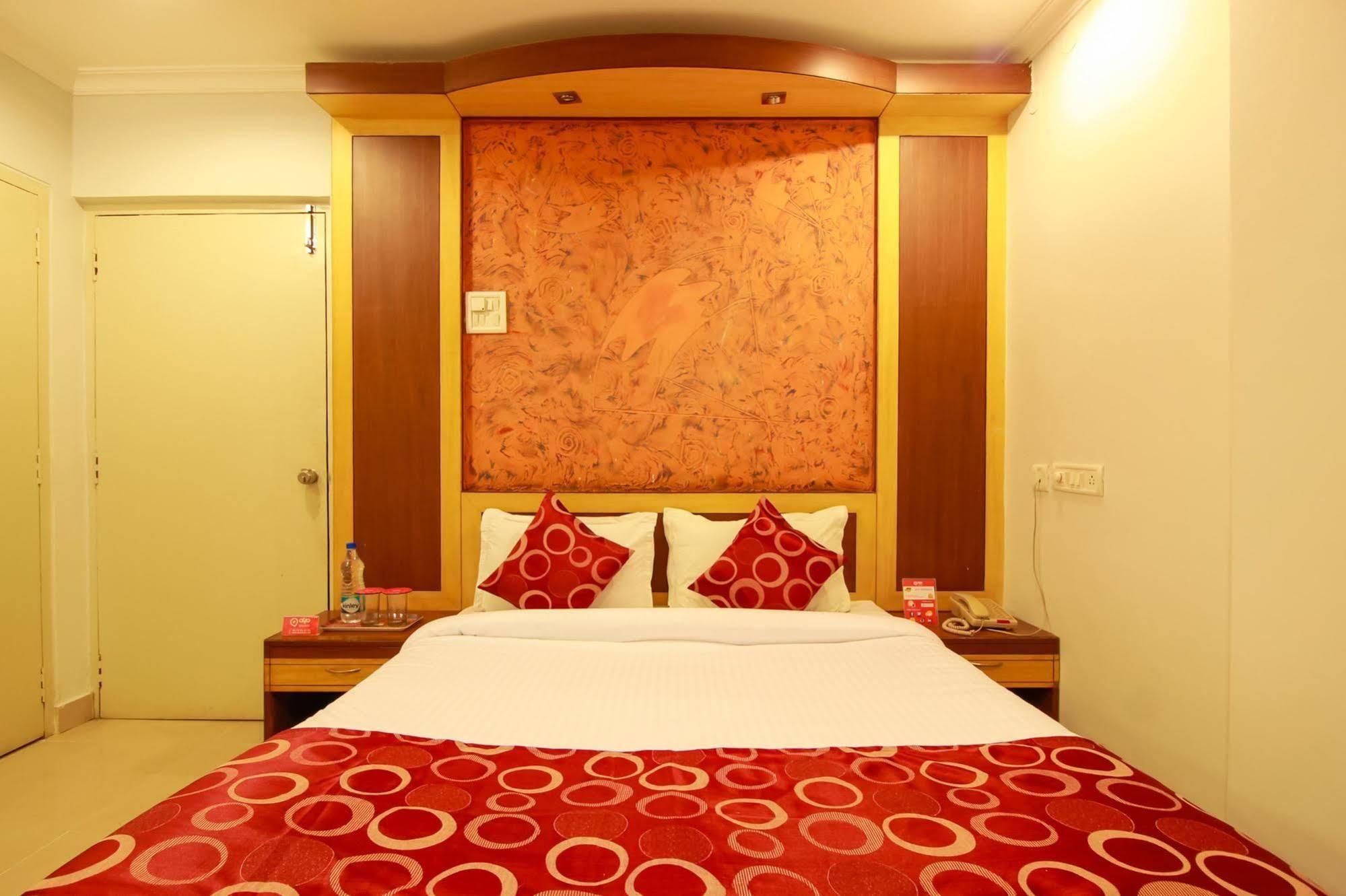 Balaji Residency Hotell Hyderabad Eksteriør bilde